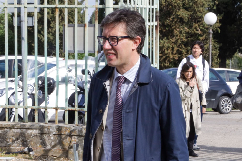 Nardella scherza: “A Riyad non piove, non servono i gazebo”