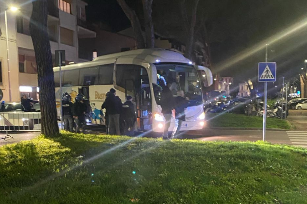 Scaramucce col pullman di tifosi dell’Inter