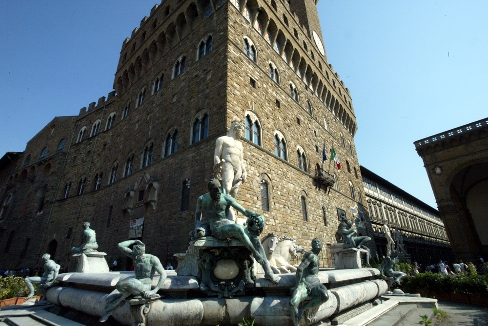 Consiglieri comunali cacciati dall'opposizione, polemiche