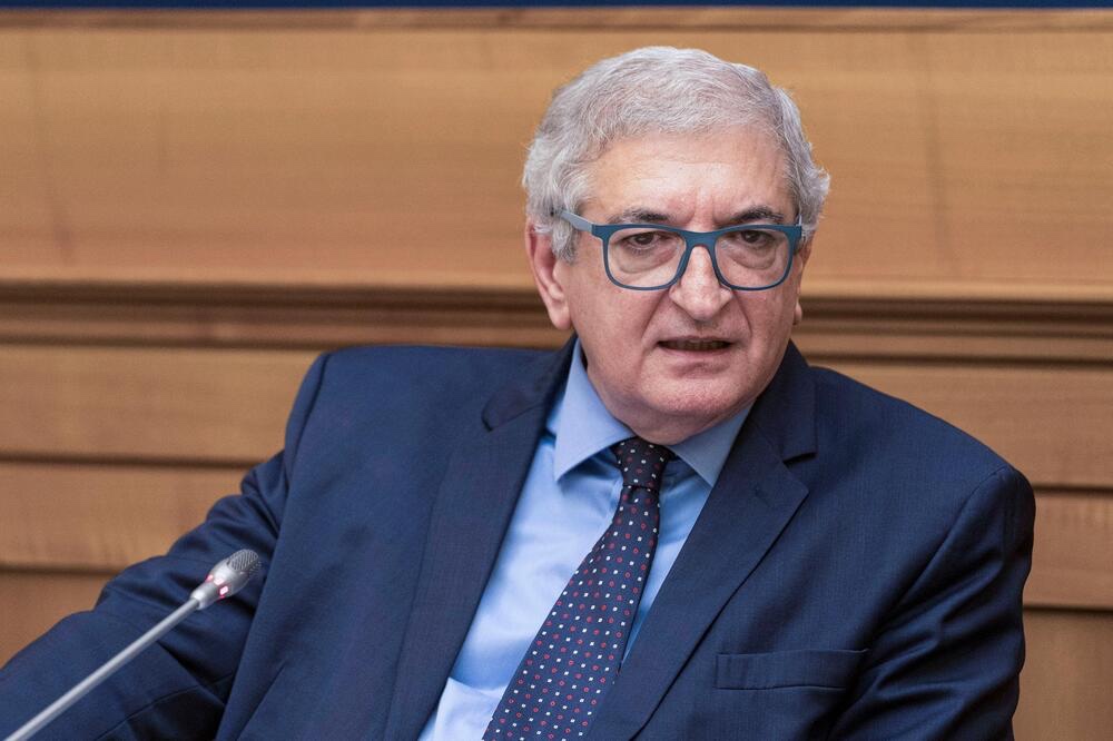  Foti: 
