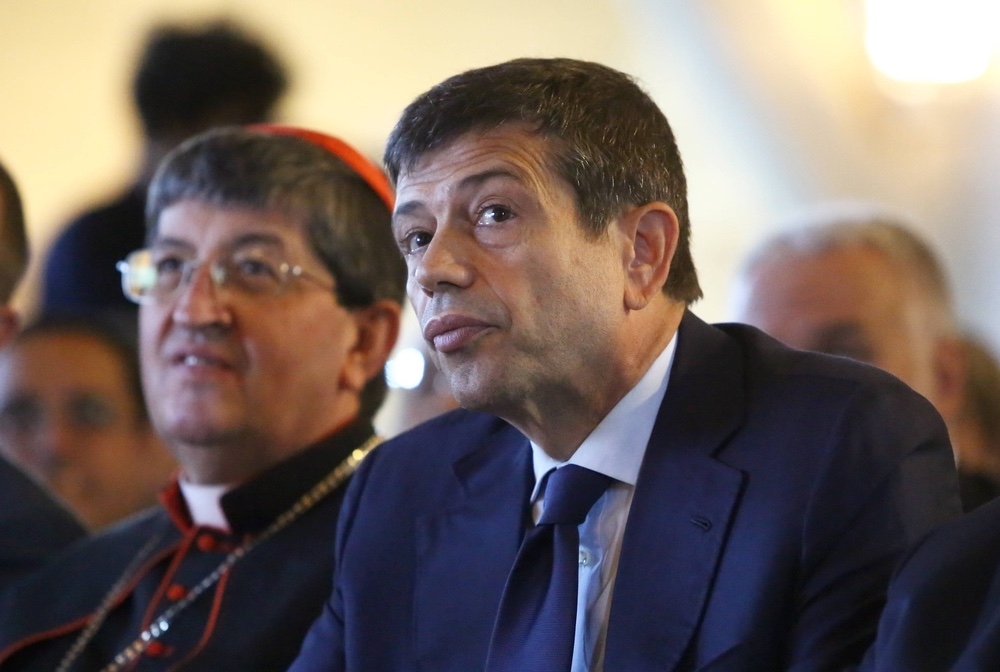 Lupi: “Indignazione e condanna per attacco a consolato USA Firenze”