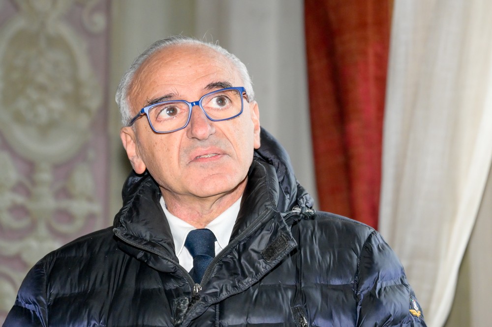 Targa Largo Martiri delle Foibe deturpata, la nota del PD