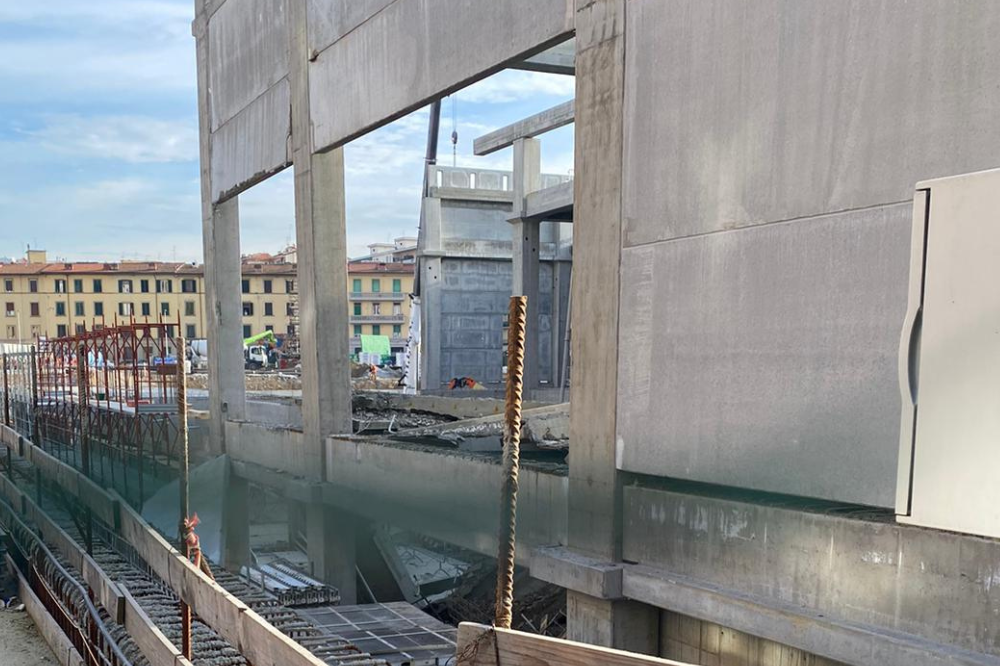 Usb: “Lo sfruttamento è il mandante della strage di Firenze”