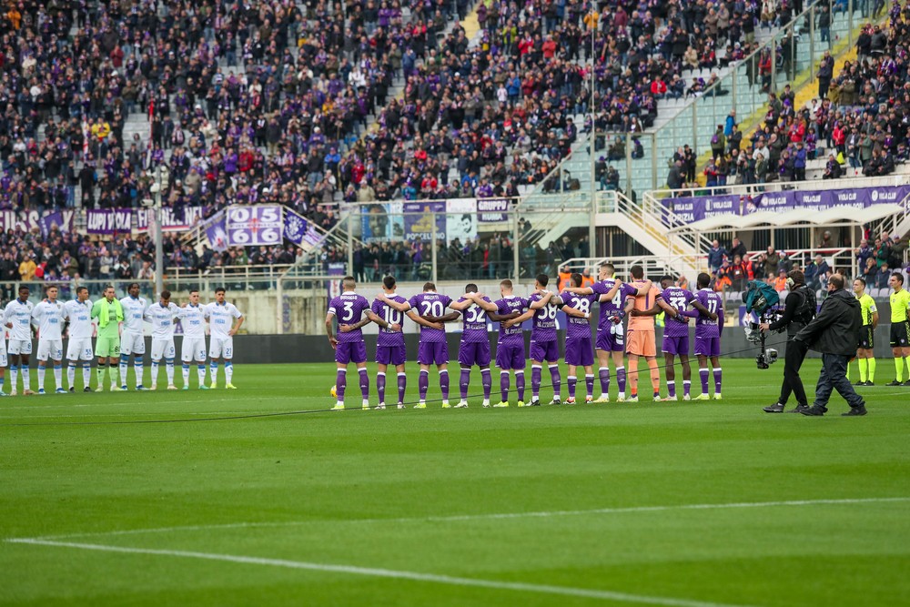 Crollo Firenze: Figc-Lega, 1' di silenzio prima delle gare