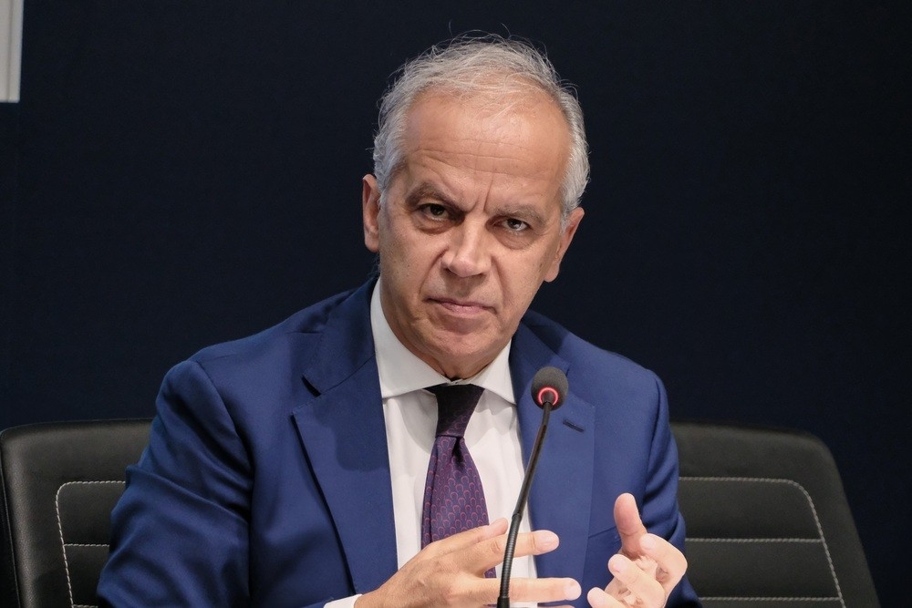 Scontri Firenze, ministro Piantedosi: “Mai cambiate le regole”