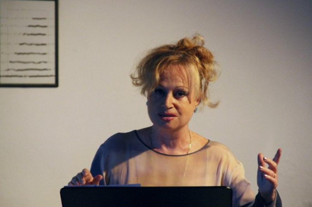 Scrittrici: è morta la poetessa Paola Lucarini 