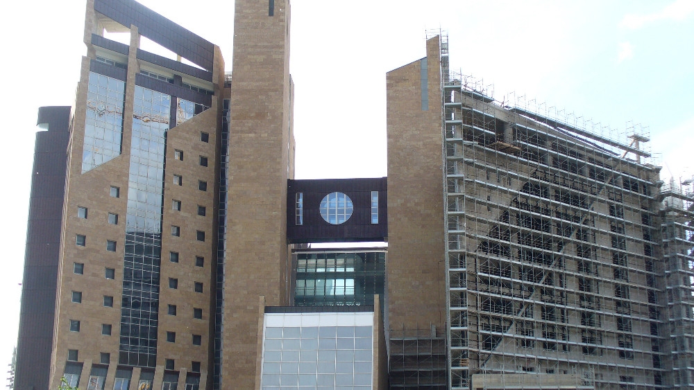 Occupano una casa e i giudici provano a «salvarli», ma la Corte Costituzionale respinge il ricorso