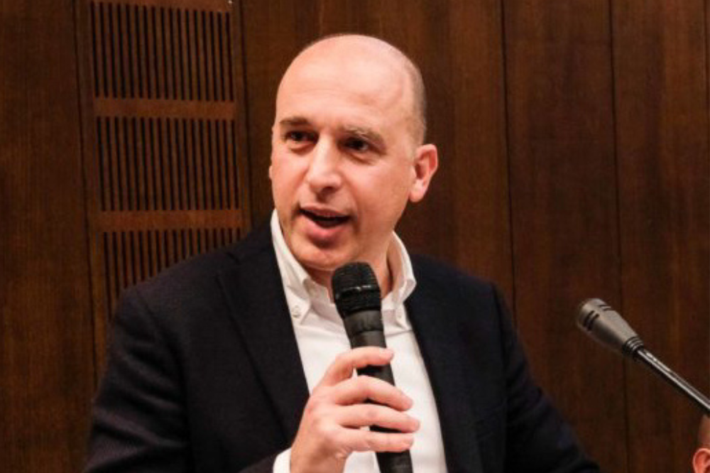 Lavoro a Firenze, il focus di Cna: +8,7% di imprese guidate da migranti, -0,6% le italiane