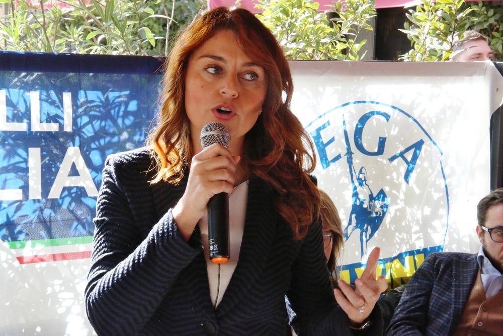 Islam, Lega Toscana: “Vicini a Ceccardi minacciata di morte”