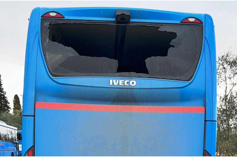 Tre bus vandalizzati nella notte a Impruneta