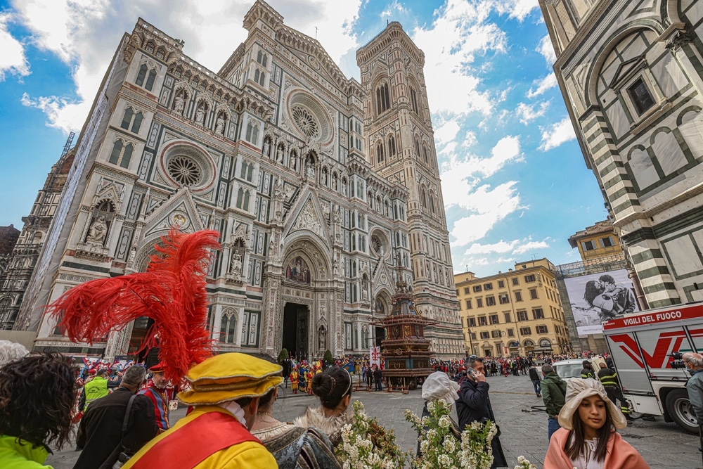 Pasqua, Nardella: “Scoppio del carro diventi patrimonio Unesco”