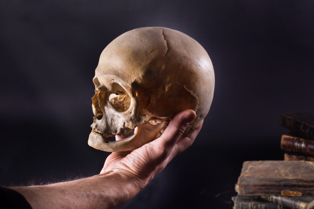 Un Amleto a Sollicciano per raccontare il suicidio in carcere