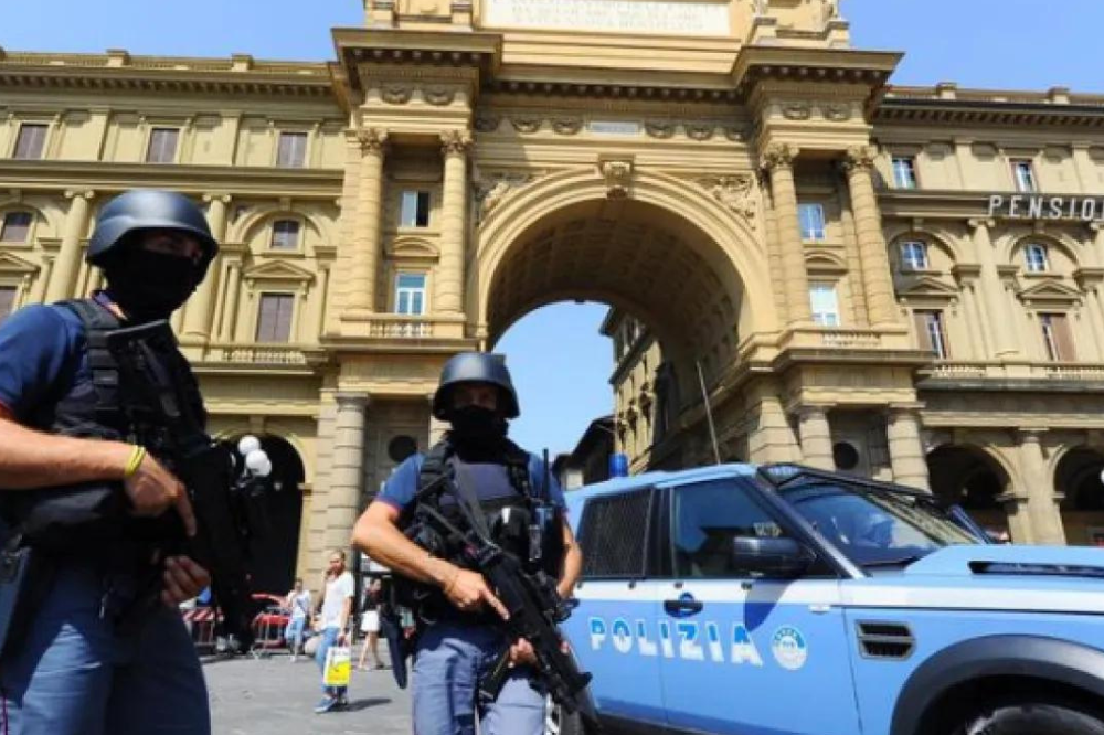 Pasqua a Firenze, più controlli anti terrorismo in vista del weekend  