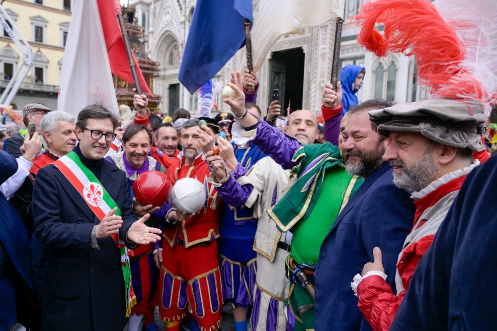 Calcio storico: semifinali Verdi-Azzurri e Rossi-Bianchi