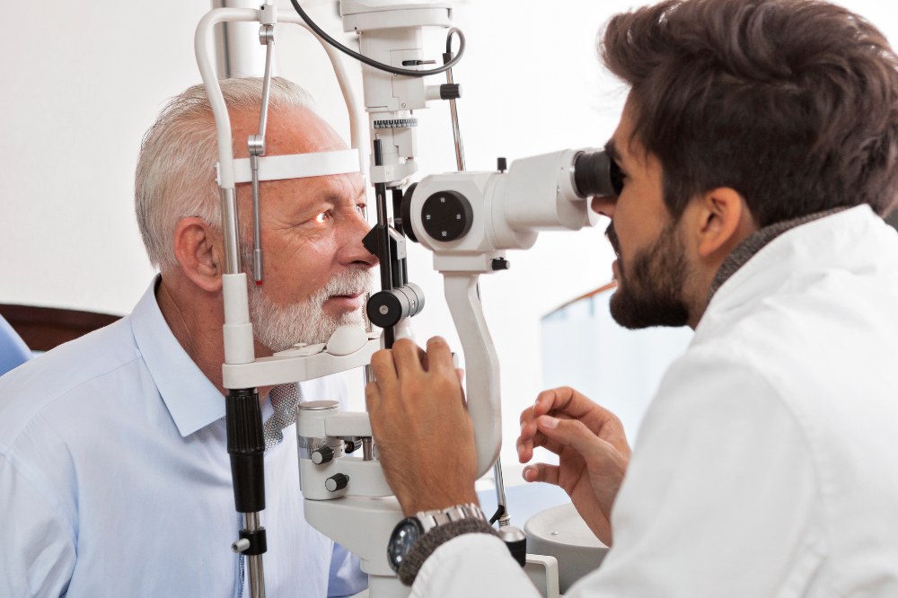 Glaucoma, esperienza team dell'ospedale di Prato diventa esempio