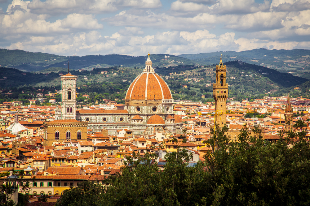 Sindacati: “Firenze futura in macro aree, da multiutility a turismo”