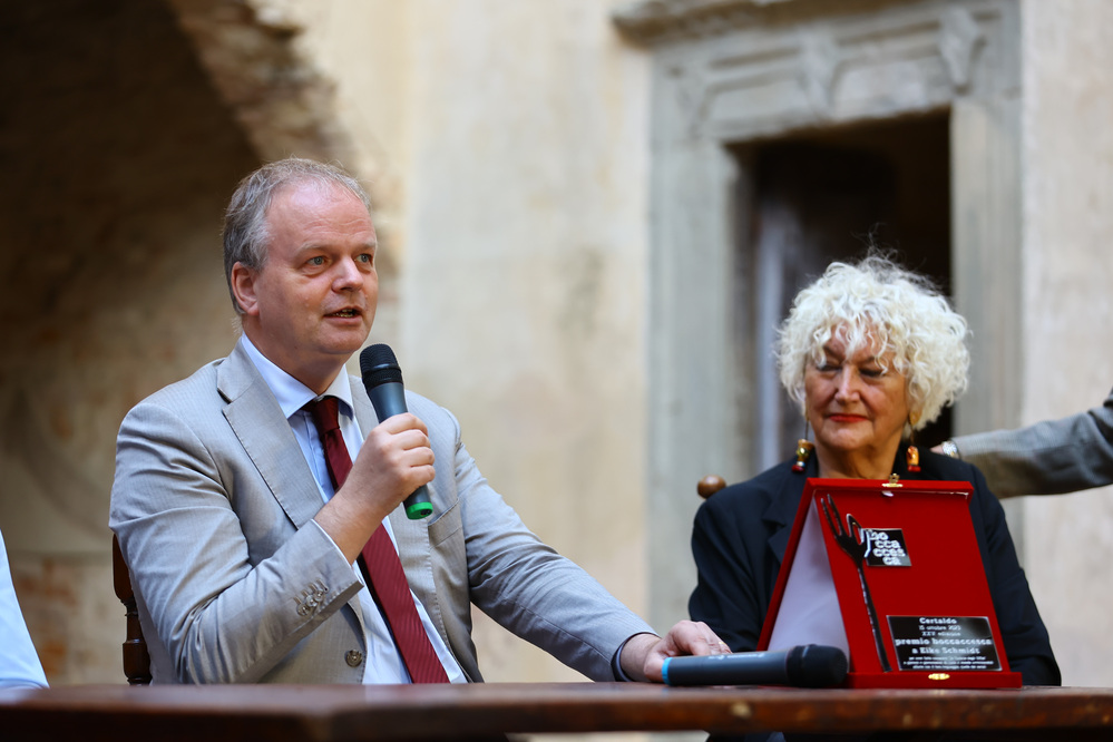 Consigliere del Ministro Sangiuliano: “Candidatura per Schmidt è un diritto” 
