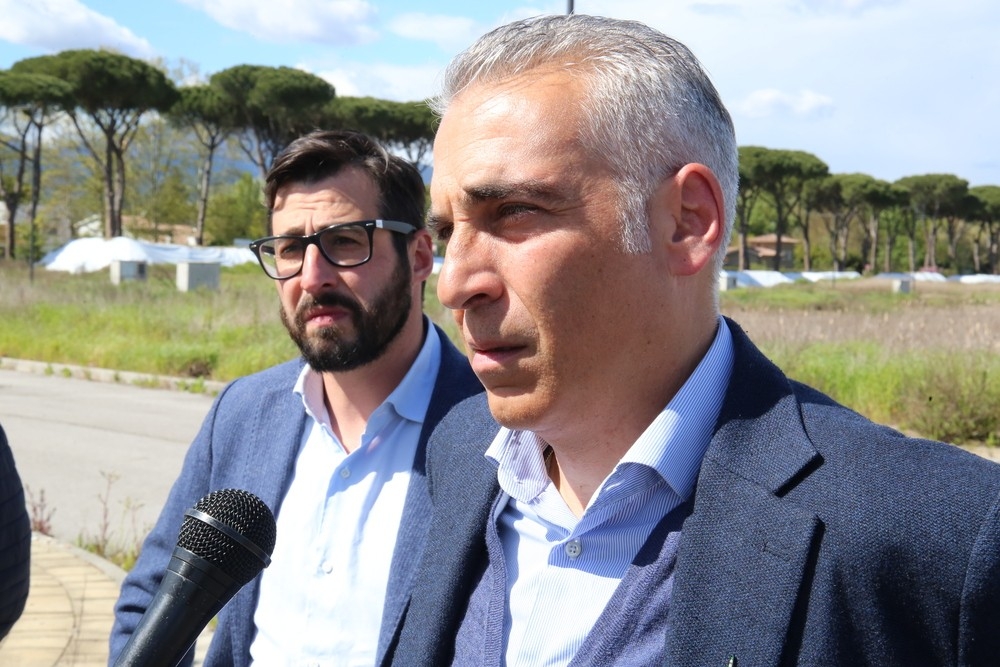 Disforia, Fdi: “Sospendere le attività del centro a Careggi”
