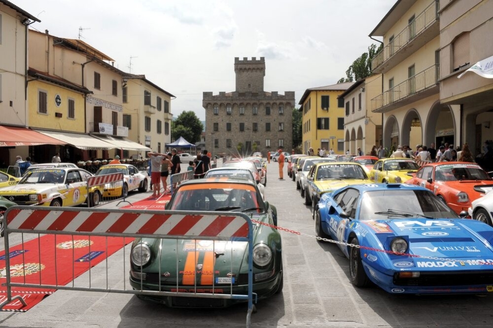 Auto: Circuito stradale Mugello storico dal 12 al 14 aprile