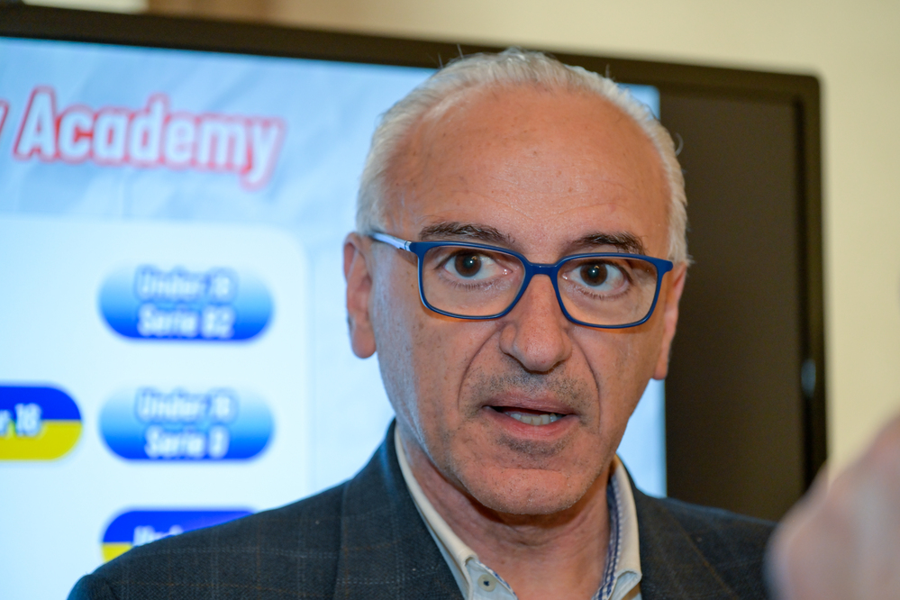 Manca numero legale, salta regolamento partecipazione Firenze