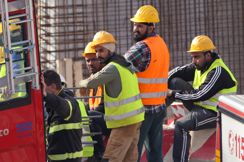 Crollo Firenze: protesta operai ditta subappalto senza stipendio