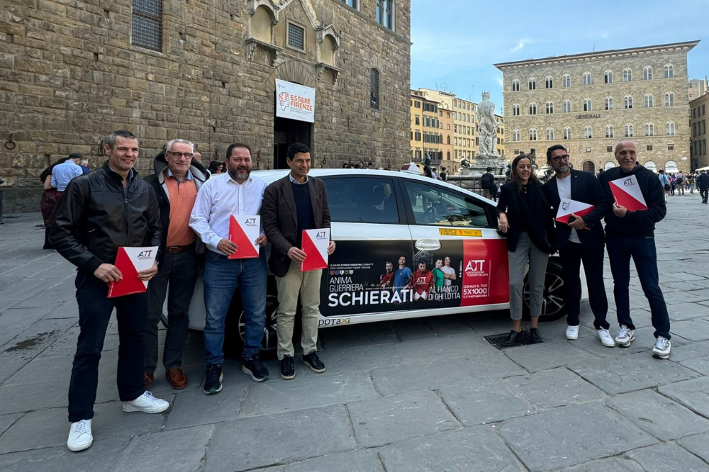 Tumori: rappresentanti Calcio storico protagonisti campagna Att 