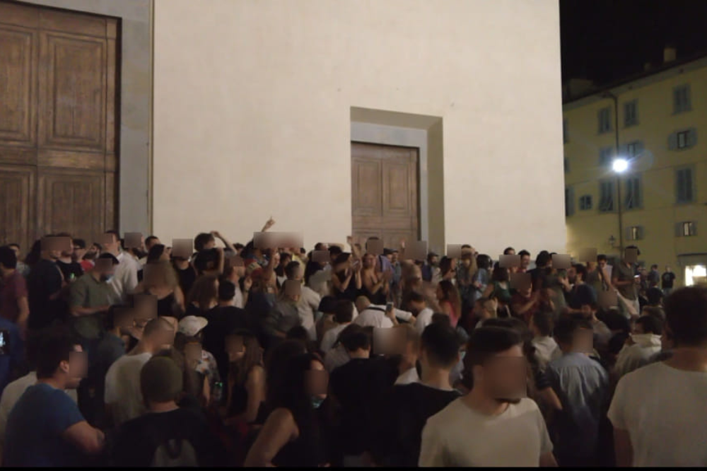 Santo Spirito, la protesta dei residenti