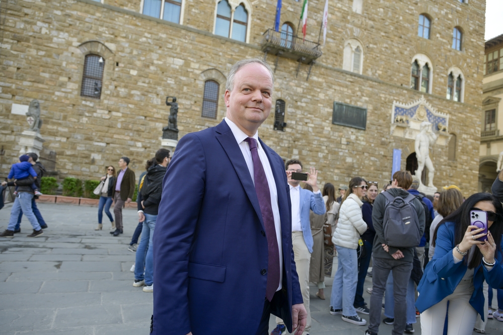 Schmidt: “Prima volta a Firenze da ragazzo ora mi candido sindaco”