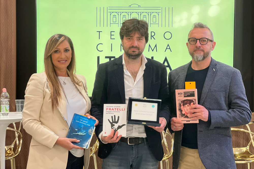 Jacopo Storni si aggiudica “Gli ultimi”