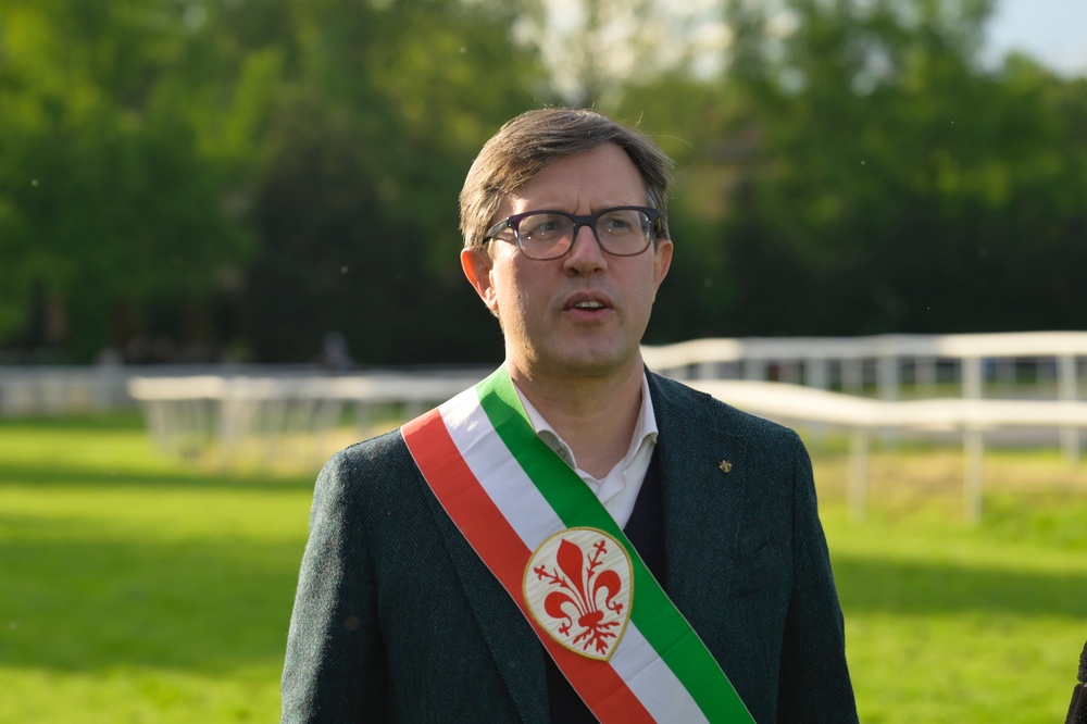 Nardella riceve astrofisica non professionista 