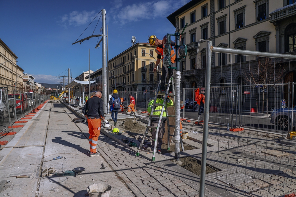 Tramvia, il cantiere non si ferma: lavori notturni per il segnalamento