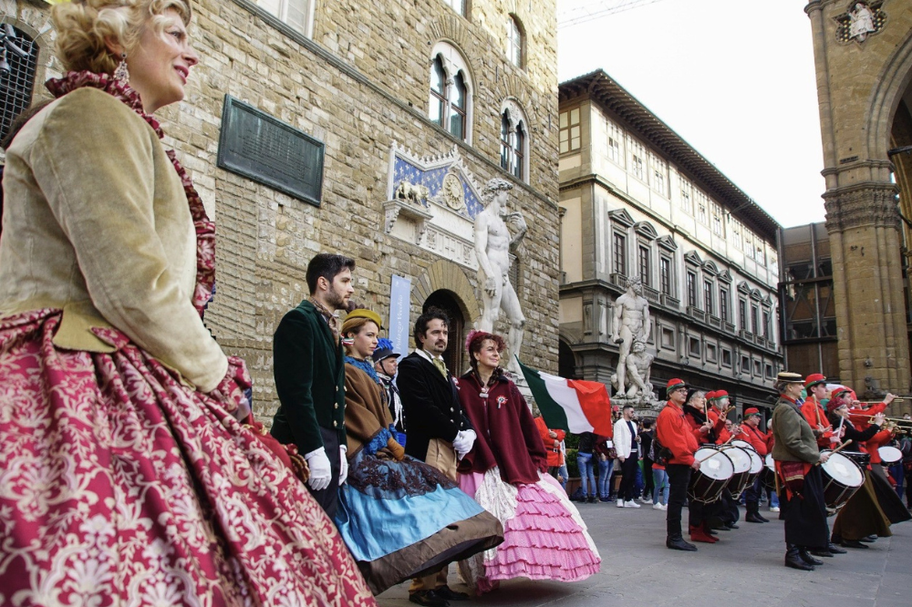 Corteo per rievocare la cerimonia di inaugurazione dello Storico Mercato Centrale a 150 anni dalla sua nascita