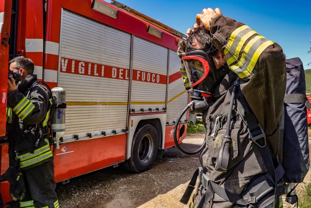 Indagini Vvf su incendio a filiale di BoFrost nel Fiorentino
