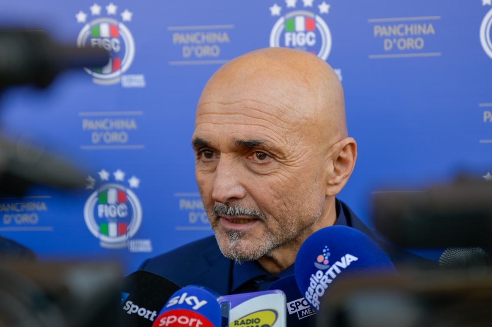 Euro 2024: ultimo allenamento, poi l'Italia vola in Germania