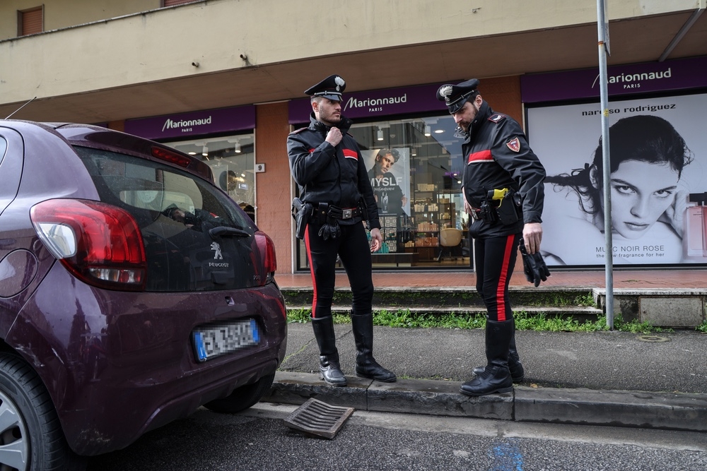 15enne in bici aggredito e ferito in viale Talenti a Firenze, due in fuga