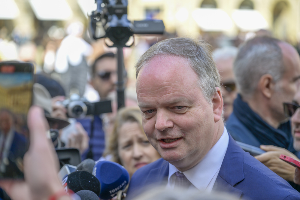 Schmidt: “Sì al salario minimo a Firenze, ma non troppo minimo”