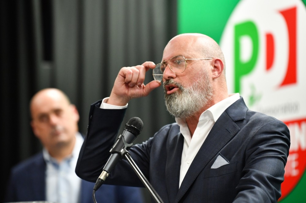 Bonaccini: “Schmidt non dice nulla su tagli governo alla sanità