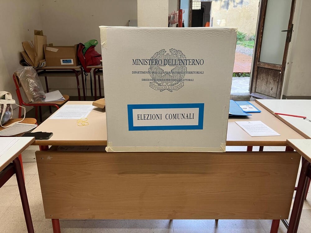 Ballottaggio: alle 12 l'affluenza a Firenze è stata del 12,45%