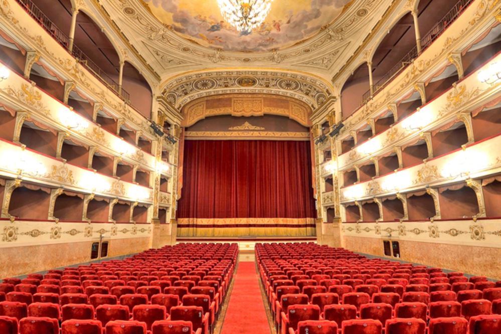 Teatro, terzo appuntamento con La Pergola in Piazza