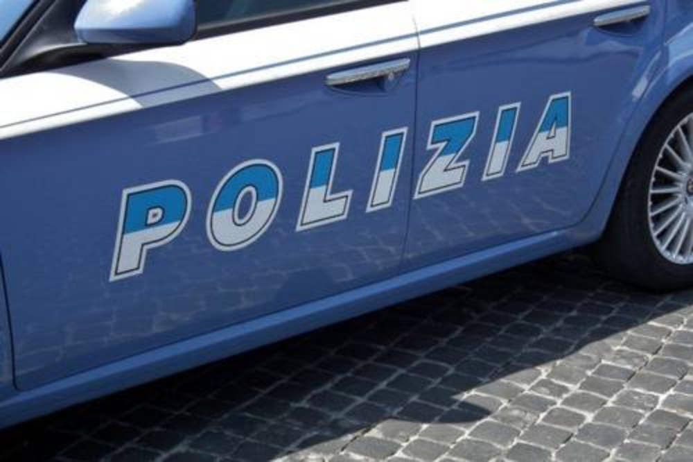 In auto con 90 chili di hashish: arrestato 46enne
