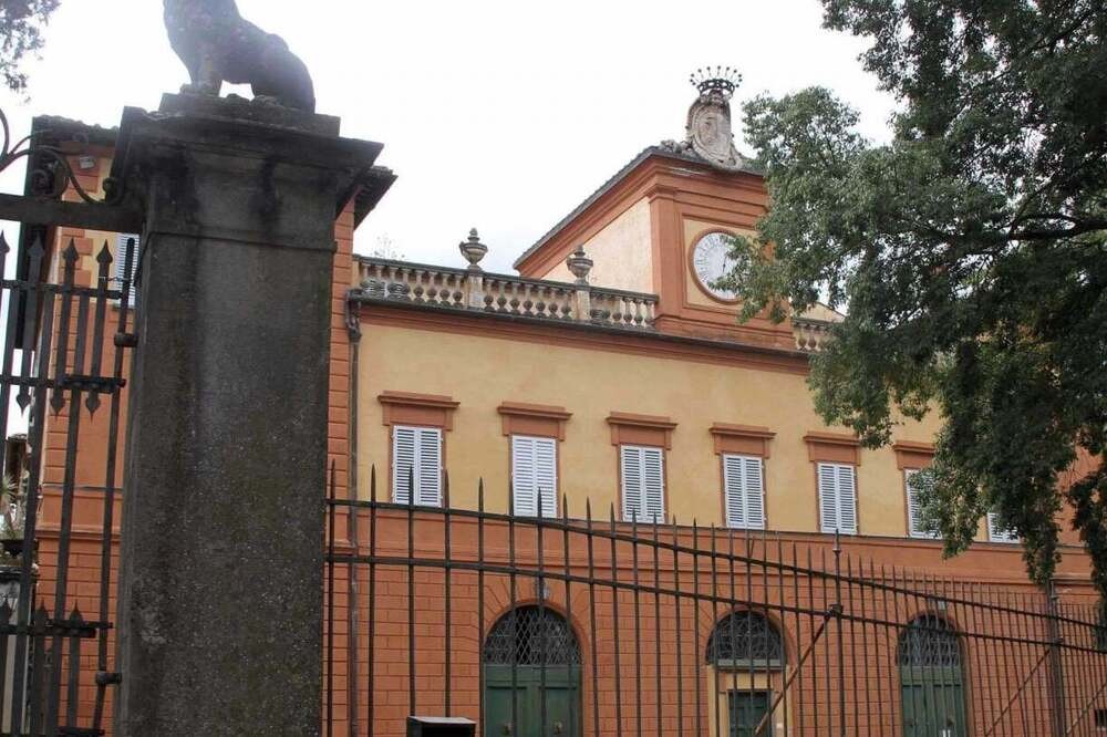 Grig: “Metrocittà sloggia le rondini da Mondeggi”