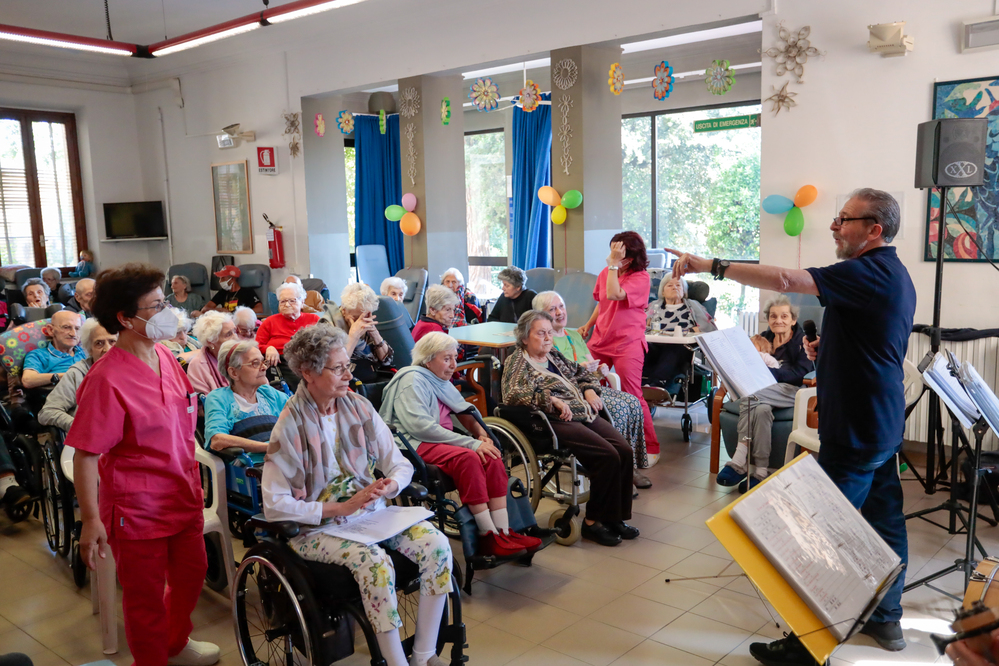 Progetto Coabitare Solidale: l'impatto sugli anziani 