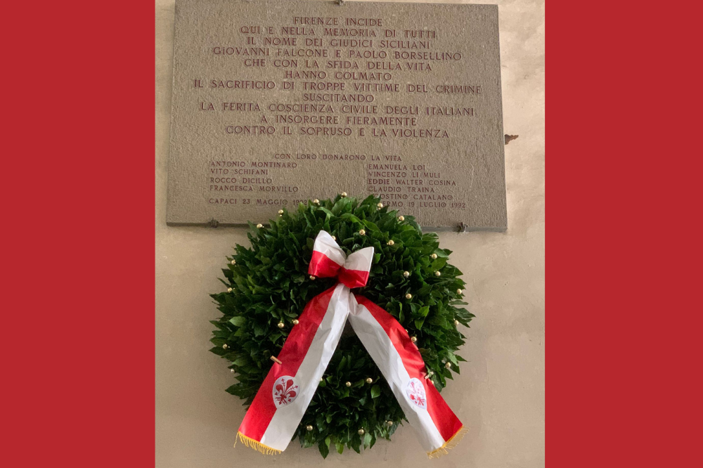 Falcone e Borsellino: a Firenze corona sulla lapide di Palazzo Vecchio