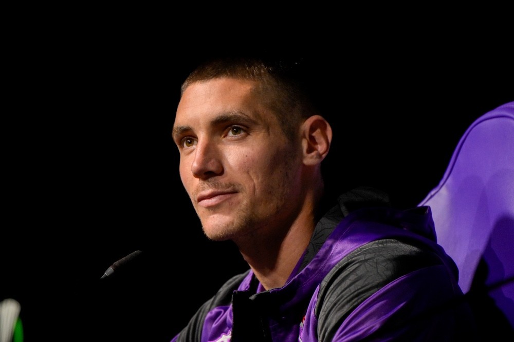 Nikola Milenkovic saluta i fiorentini e i tifosi viola: “Firenze, 7 anni. Viaggio indimenticabile