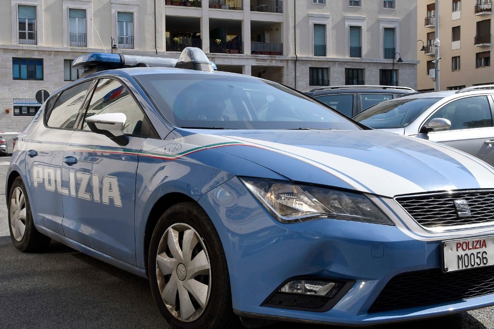 Paura a Campo di Marte: lite furibonda ai piedi del Franchi, un ferito 