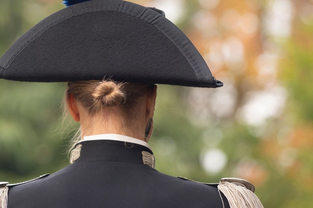 Carabiniera suicida: cronista indagato per rivelazione del segreto d'ufficio