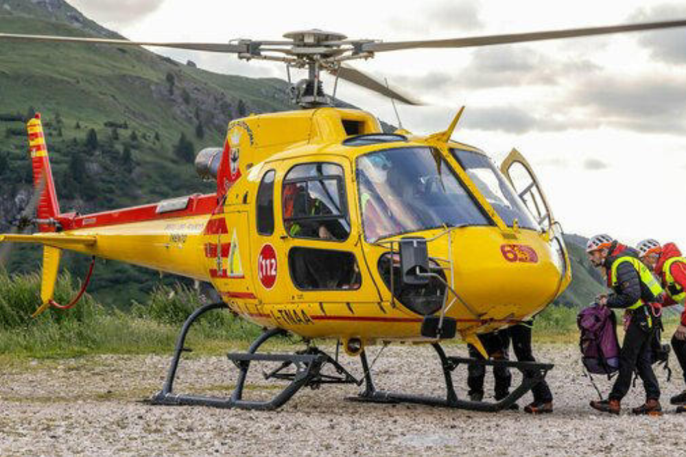 Alpinista di Calenzano cade e si frattura il bacino sulle Dolomiti cortinesi 