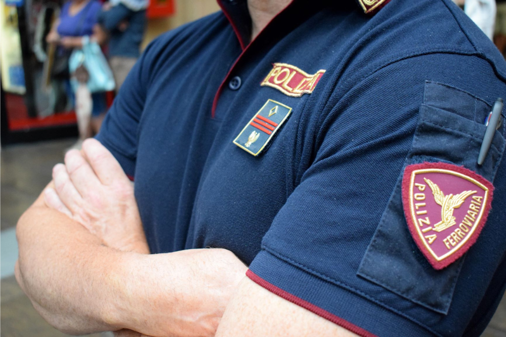Furto a turista sventato dalla Polfer: due arresti