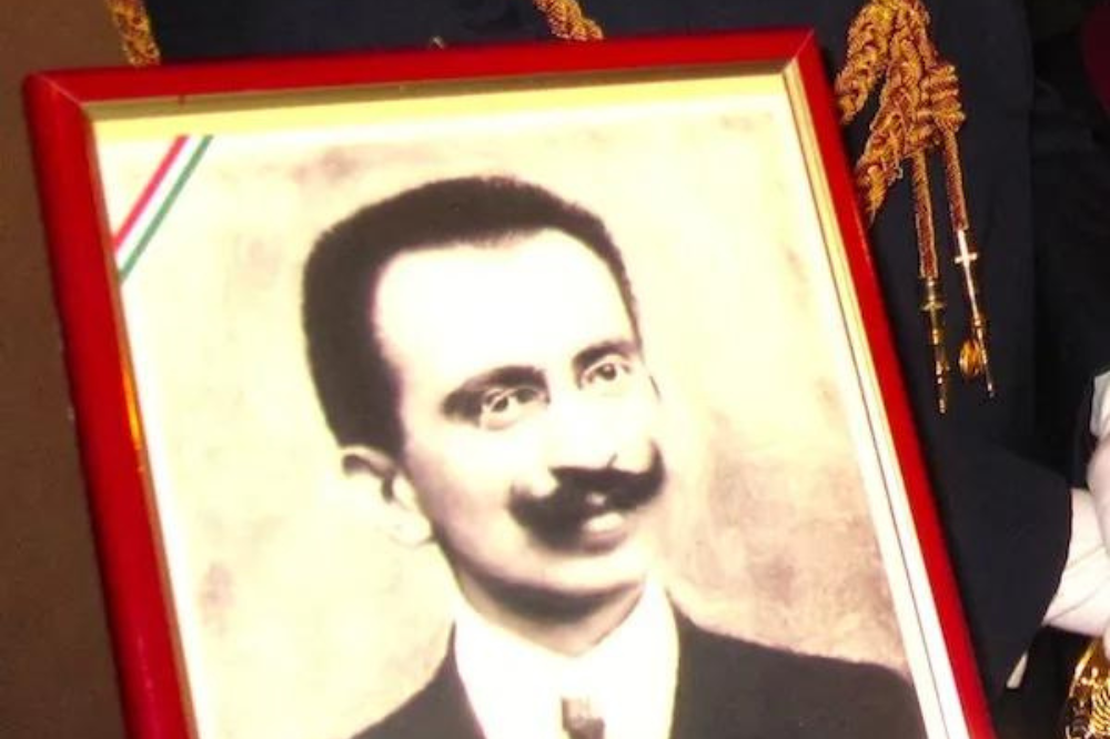 Cerimonia a Firenze in ricordo sacrificio commissario Cangiano