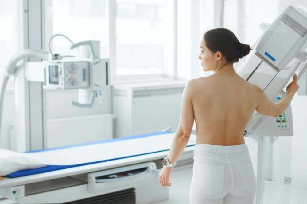 L'unità mobile dell'Ispro a Prato per la prevenzione oncologica